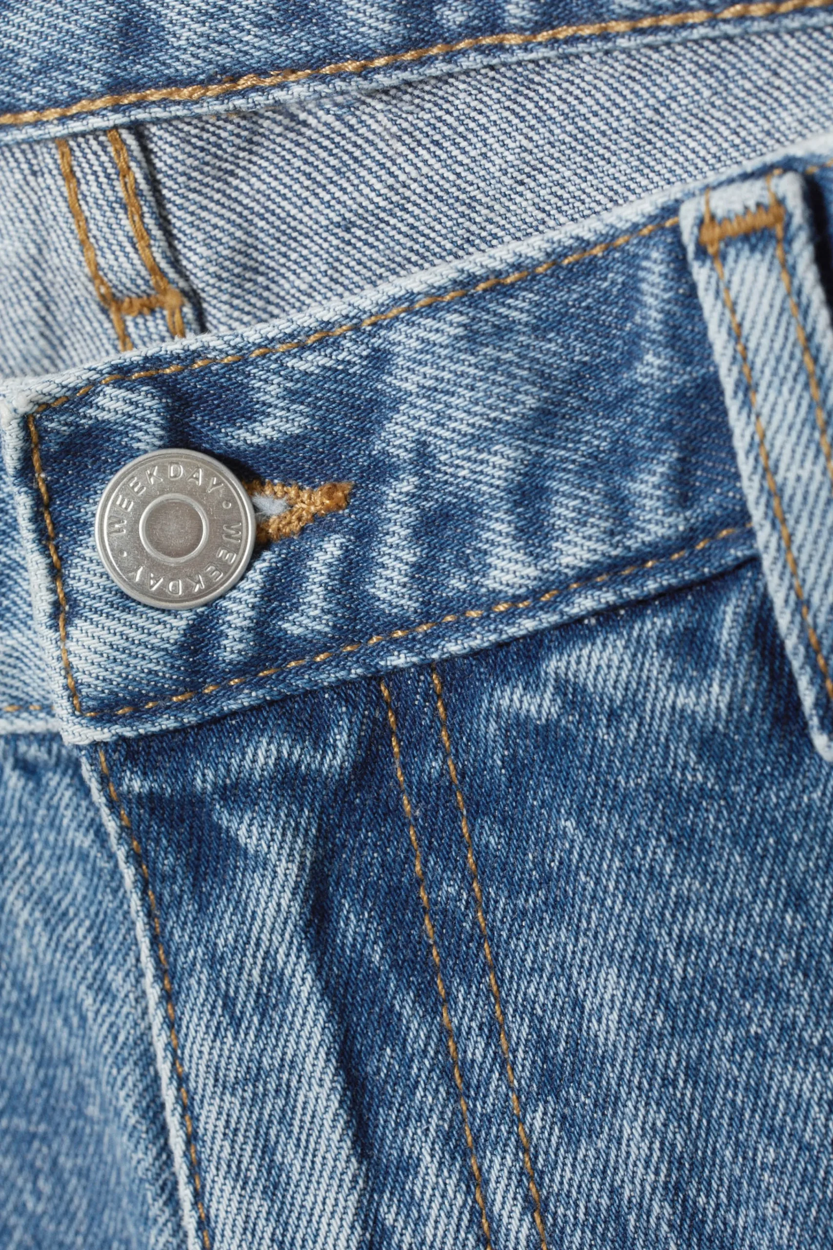 Weekday Jeans<SUNDAY SLIM TAPERED LEG JEANS