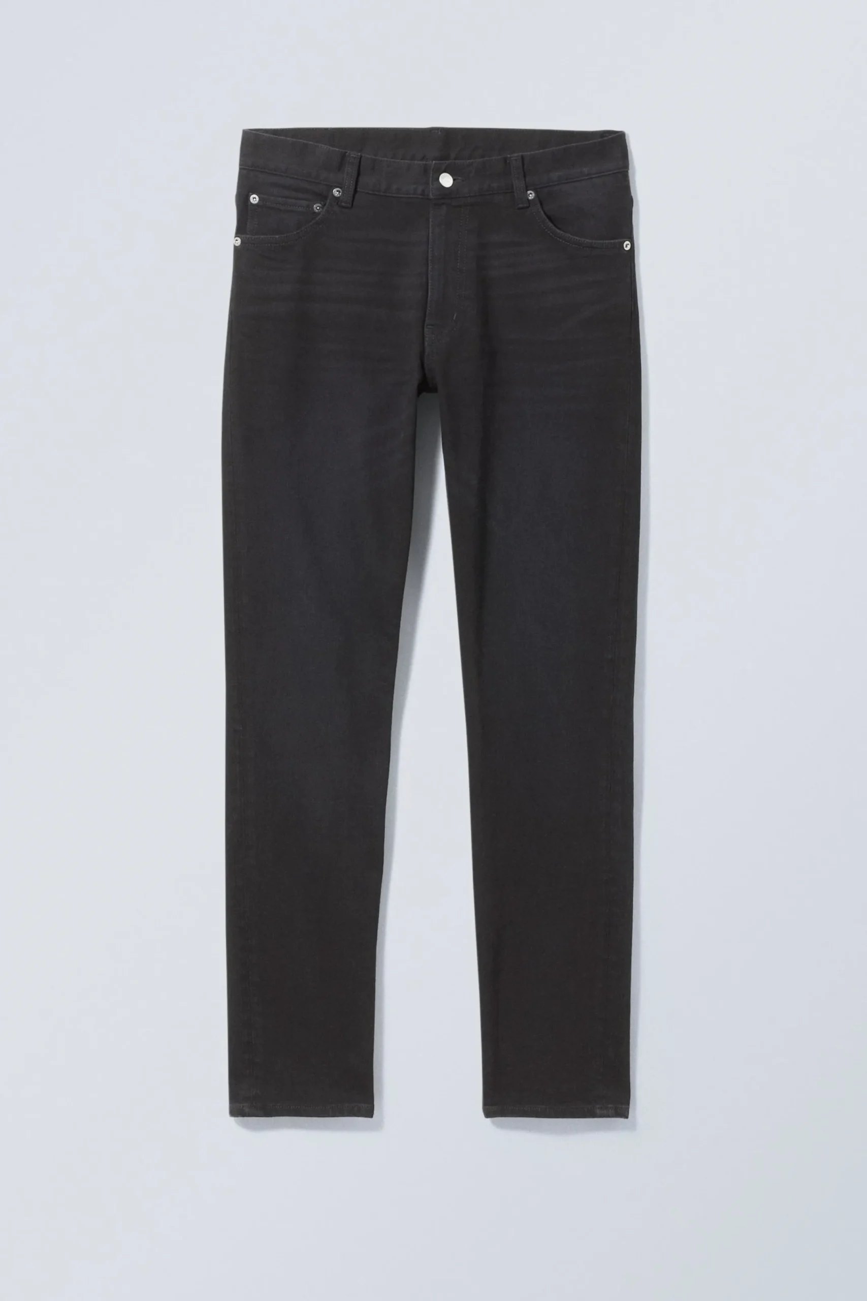 sunday_slim_tapered_leg_jeans_2.webp Weekday Jeans<SUNDAY SLIM TAPERED LEG JEANS