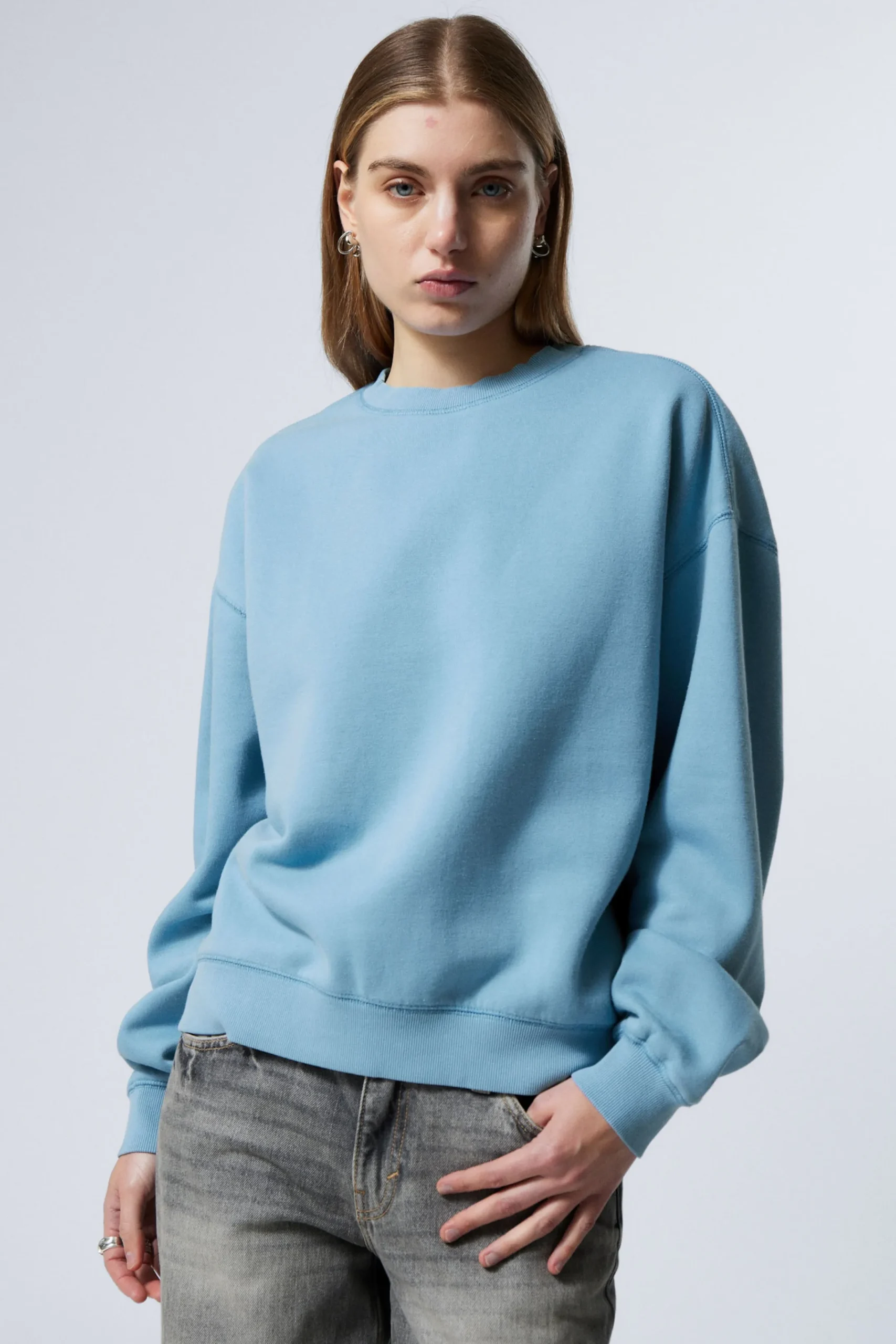 Weekday Sweatshirts | Basplagg<SWEATSHIRT STANDARD ESSENCE