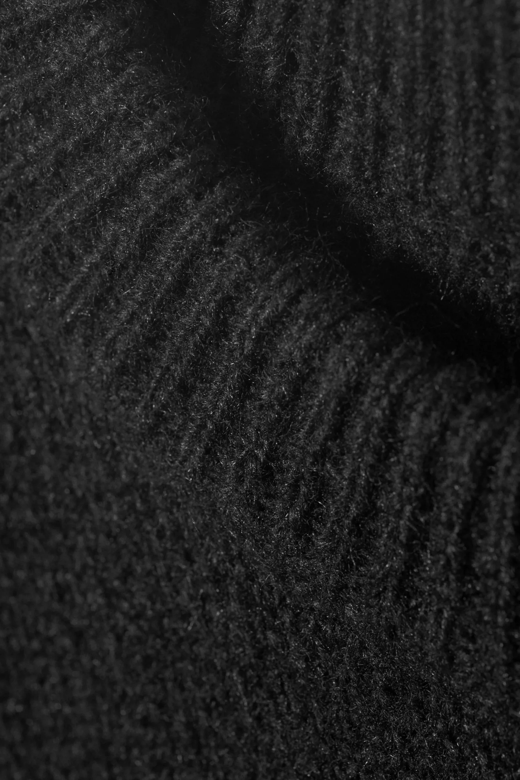 teo_oversized_wool_blend_knit_sweater_4.webp Weekday Stickat<TEO OVERSIZED WOOL BLEND KNIT SWEATER