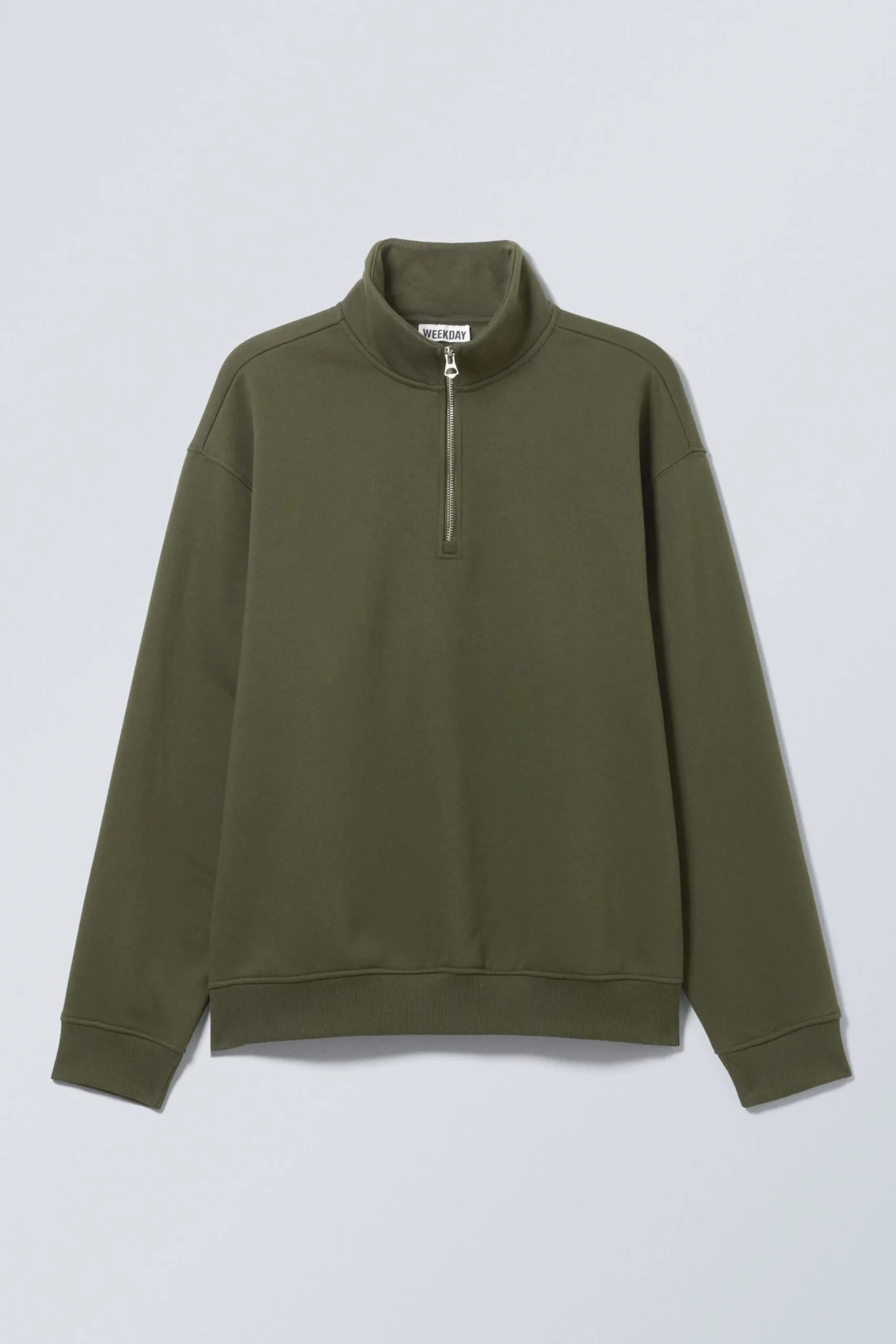 tung_avslappnad_halvzip_trja_2.webp Weekday Sweatshirts | Basplagg<TUNG AVSLAPPNAD HALV-ZIP TRÖJA