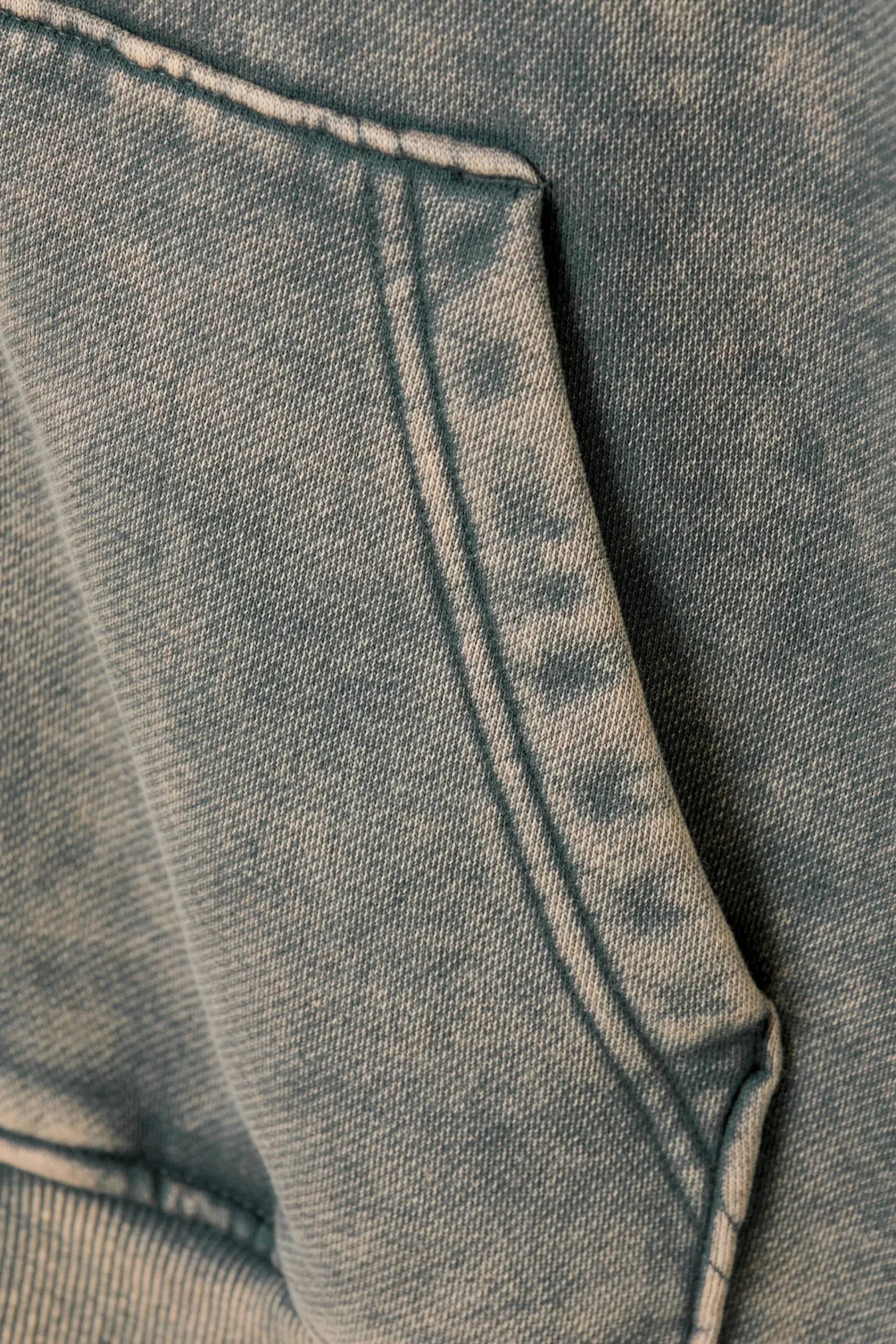 washed_loose_fit_zip_hoodie_4.webp Weekday Hoodies<WASHED LOOSE FIT ZIP HOODIE