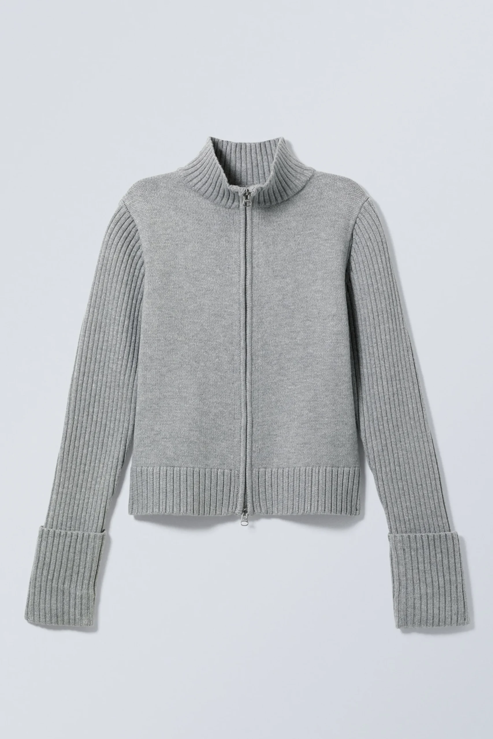winona_zip_cardigan_2-1.webp Weekday Stickat<WINONA ZIP CARDIGAN